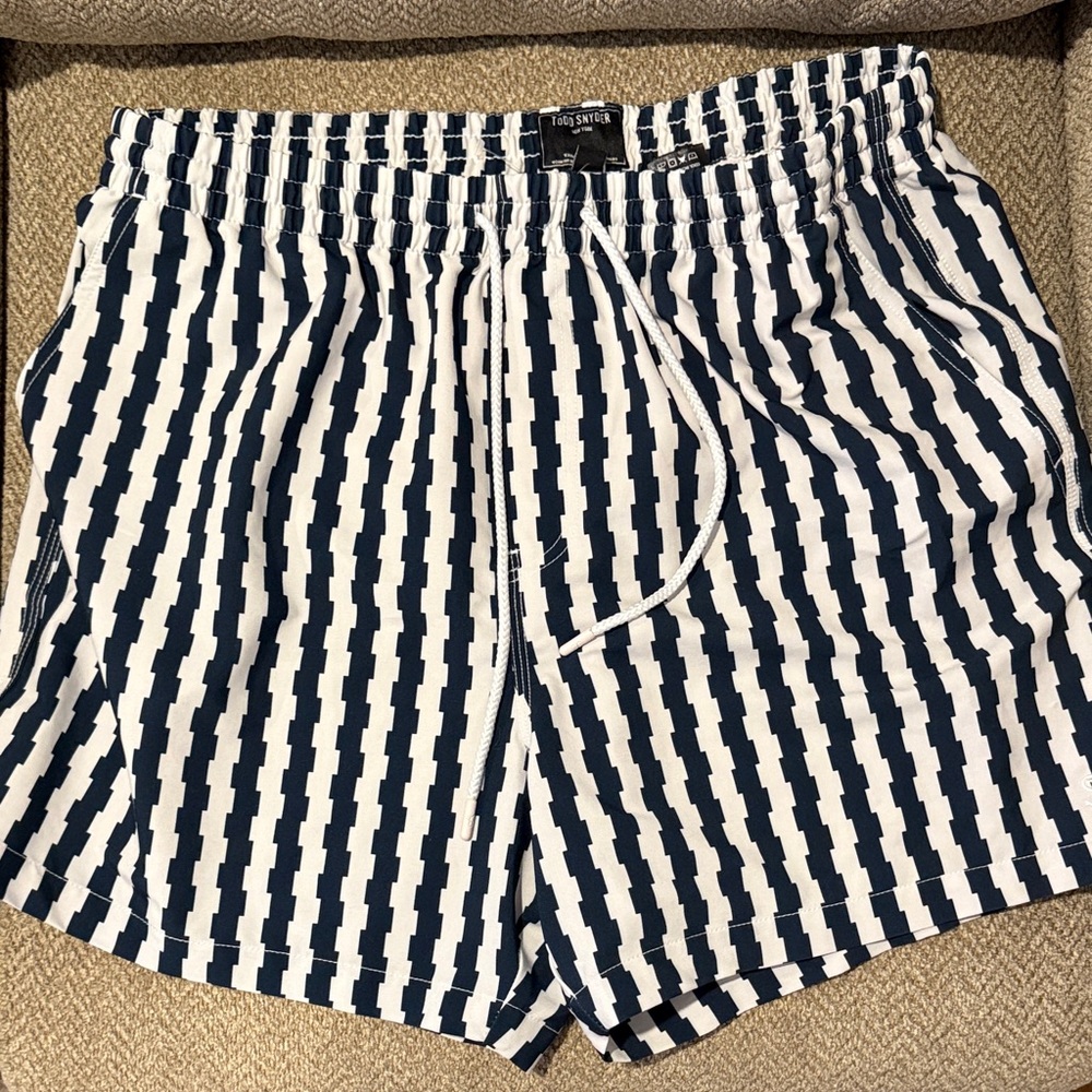Todd Snyder Navy and White Swim Trunks